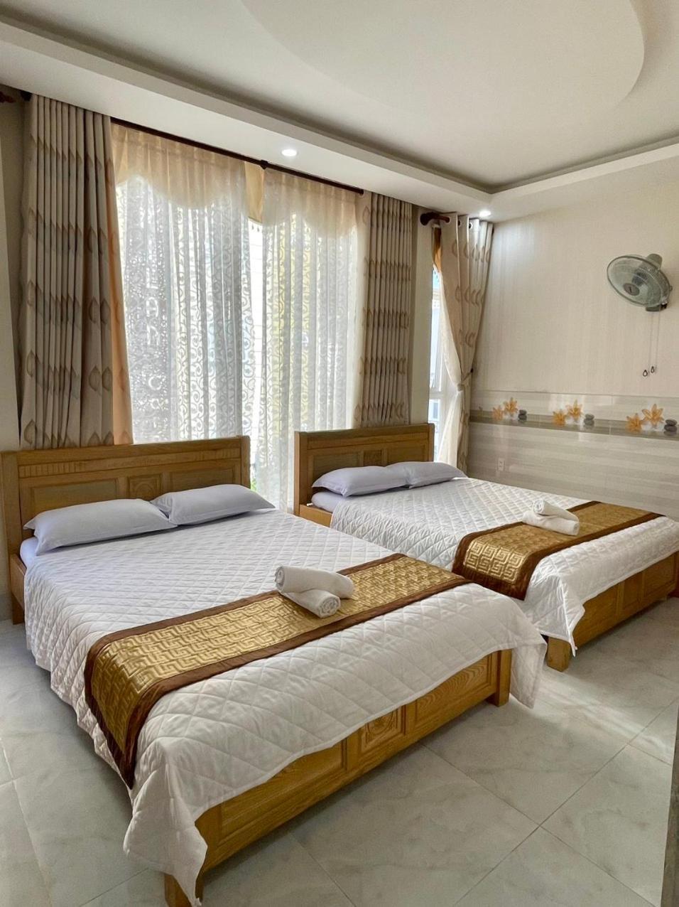 Motel Thuy Tien Vung Tau Exteriör bild