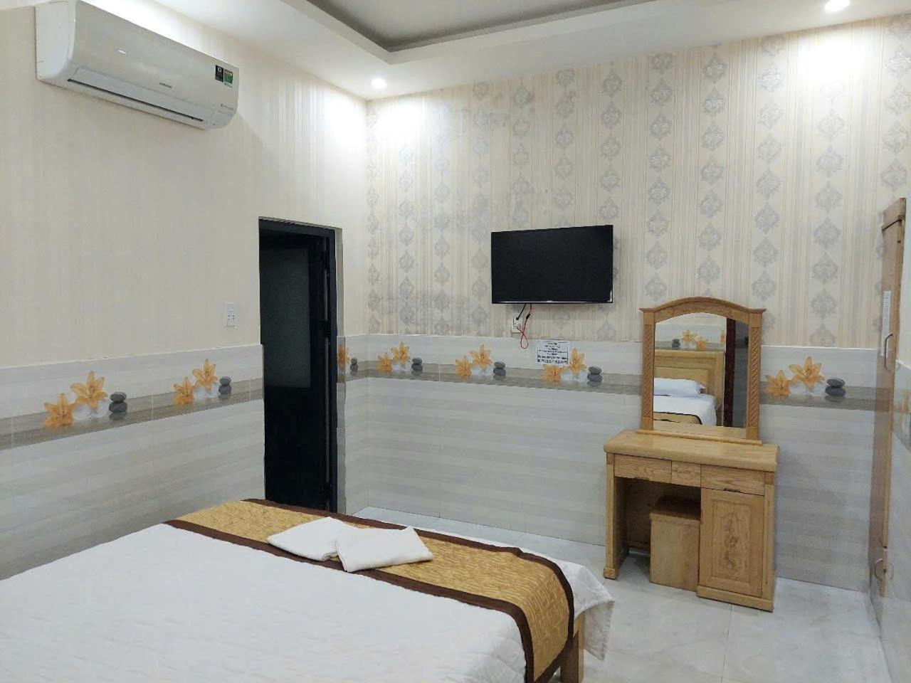 Motel Thuy Tien Vung Tau Exteriör bild