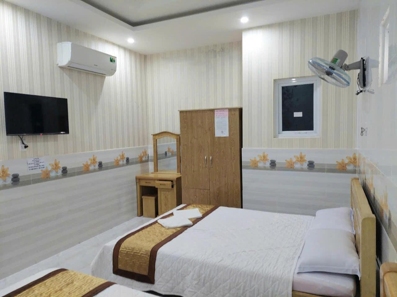 Motel Thuy Tien Vung Tau Exteriör bild