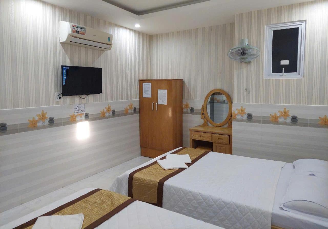 Motel Thuy Tien Vung Tau Exteriör bild