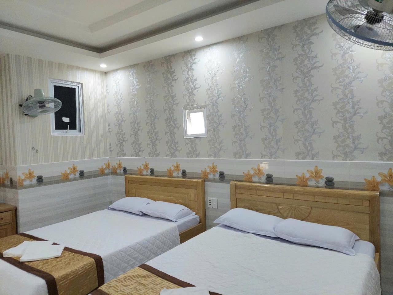 Motel Thuy Tien Vung Tau Exteriör bild