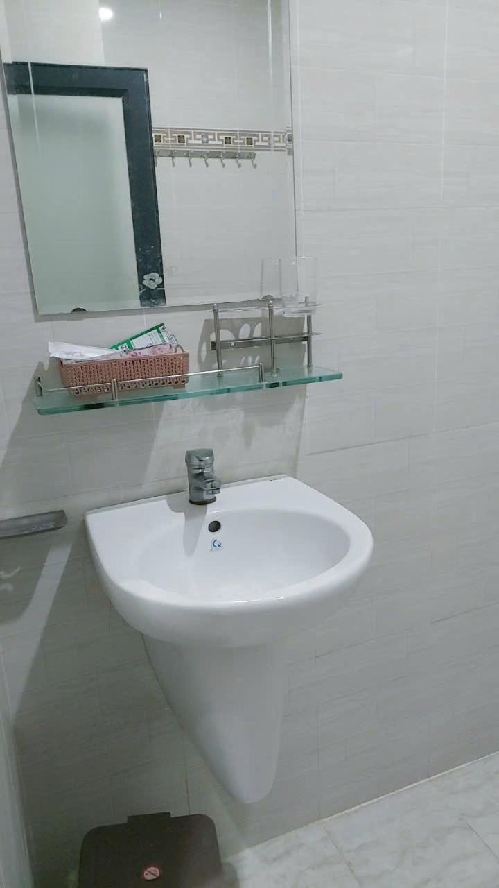 Motel Thuy Tien Vung Tau Exteriör bild