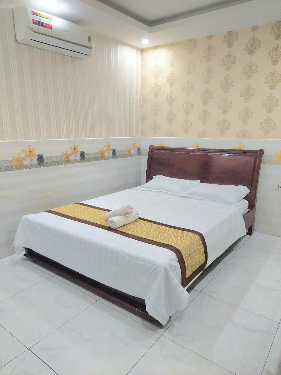 Motel Thuy Tien Vung Tau Exteriör bild