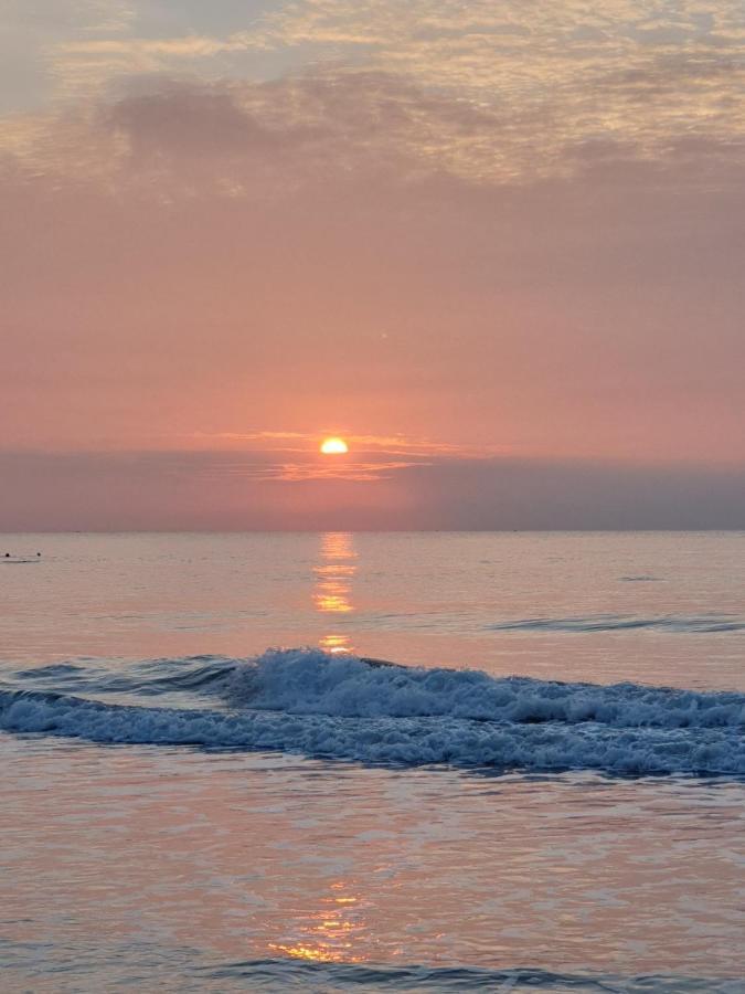 Motel Thuy Tien Vung Tau Exteriör bild